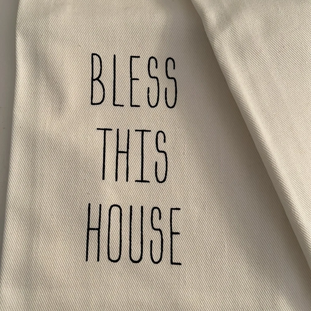 NWT ‘Home Sweet Home’ / ‘Bless This House’ Kitchen Towel Set of 2